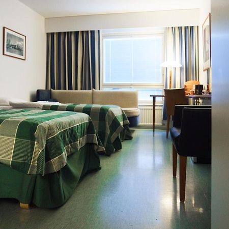 West Side Hotel Turku Extérieur photo