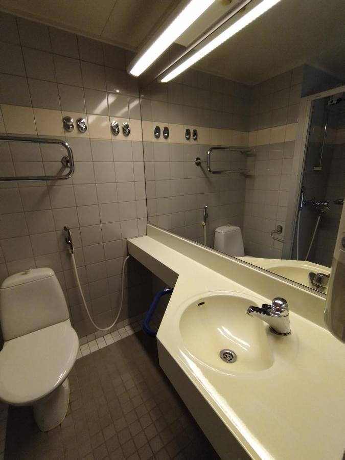 West Side Hotel Turku Extérieur photo